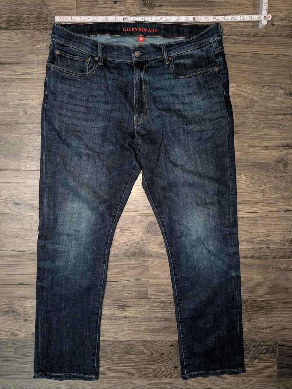 Men's Lucky Brand Jeans 36x32 Dark Blue